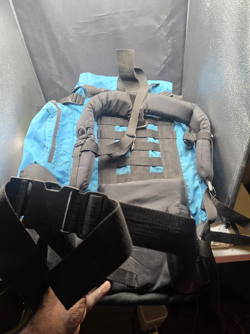Blue Lightweight Men's Backpack‎ with Multiple Straps